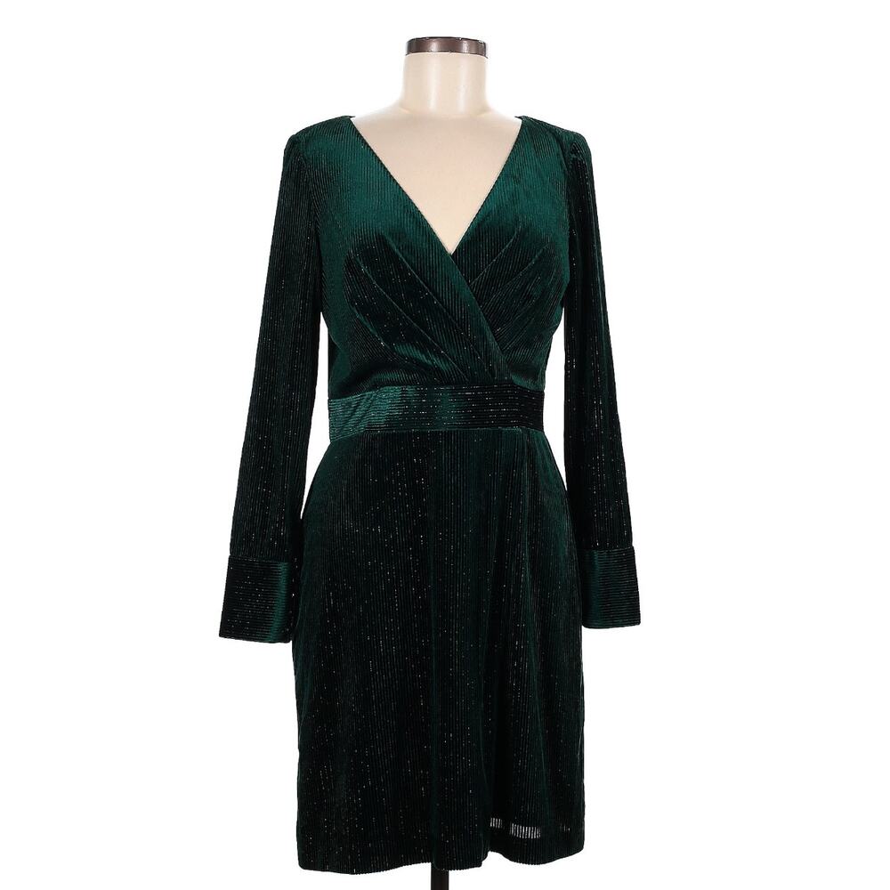 Mark & James Badgley Mischka Green V-neck Dress - Size 8